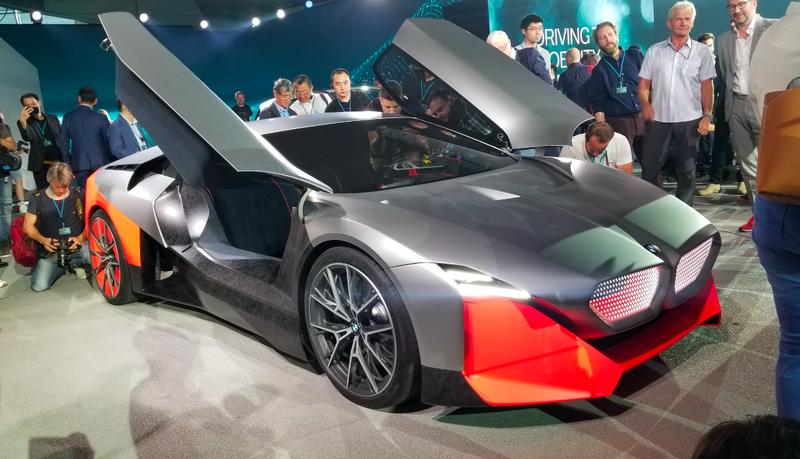 Illustration for article titled The 600 Horsepower BMW Vision M NEXT is BMW's Idea of a Hybrid Driver's Car of the Future